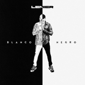 Lenier: Blanco Y Negro