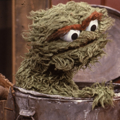 oscar the grouch and the girls