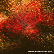 De Patios Vacíos y Corazones Rotos