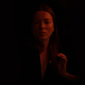 Lucy Railton: Corner Dancer