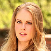 *80)The Looks of Them*80)