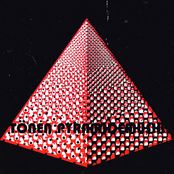 Pyramide Oscillations by Tönen