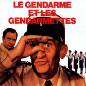 Le Gendarme et les Gendarmettes
