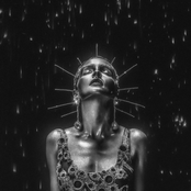 Lauren Mayberry: Vicious Creature