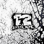 12 Ławek