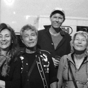 Mini-mekons & Robbie Fulks