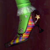 Isabella Lovestory: Kitten Heel