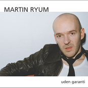 Uden Garanti by Martin Ryum
