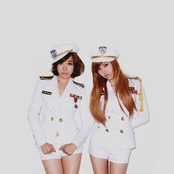 jessica & tiffany