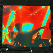momento 43