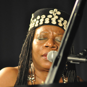 amina claudine myers trio