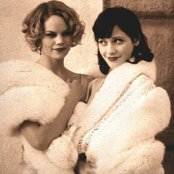 zooey deschanel & samantha shelton