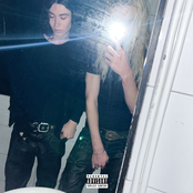 left to right (feat. 2hollis)