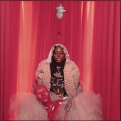 Siena Liggins: FLOOZY