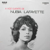 A voz quente de Núbia Lafayette