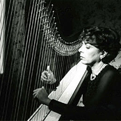 claudia antonelli, harp