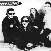 Space Surfers