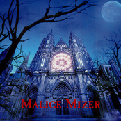 薔薇に彩られた悪意と悲劇の幕開け by Malice Mizer