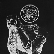 ...D'Aquele Vazio Brotam as Raízes do Sangue