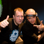 headhunterz & brennan heart