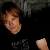 Owen Critchley - Taste An Escape