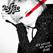 Hong Kong Garden by Uffie