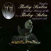 Der Toerley Salon ist amuesiert - Vigad a Törley Szalon