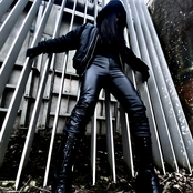 Clara La San: Let You Go