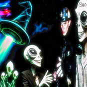 CRAFTING REALMZ FOR BEINGZ LIKE YOU & I.