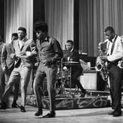 james brown and his famous flames