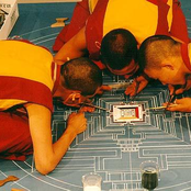 tibetan buddhist monks