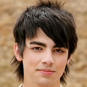 joe jonas (shane gray)