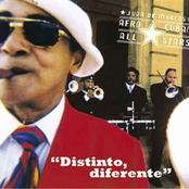 Afro-Cuban All Stars: Distinto Diferente