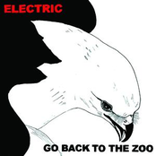 GO BACK TO THE ZOO - SMOKING ON THE BALCONY