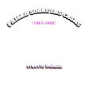 Pájaro Sobre Las Casas