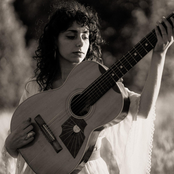 Amanda Pascali: I Toss and Turn (Mi Votu e Mi Rivotu)