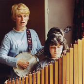 shirley & dolly collins