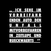 Ich sehe im vorbeifahrenden Auto den Unfall mitvorbeifahren in Zeitlupe und rückwärts