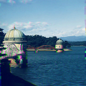 the idiot dictator drifts on the lake