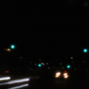 予感して囲むテーブルは美しく