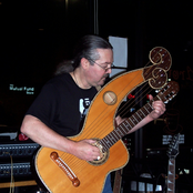 Robert Len Stallard (rlsguitar)