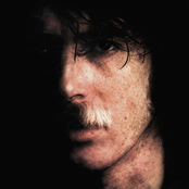 Pubis Angelical / Yendo De La Cama Al Living