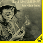 Elämä juoksuhaudoissa - Sota-ajan laulut
