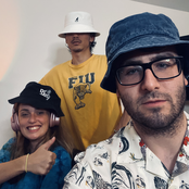 songs about something aka record breaking album by marroon 3
