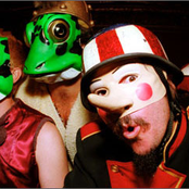 Les Claypool's Frog Brigade