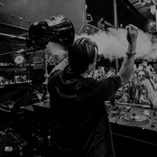 Smoke Up In The Air - Single