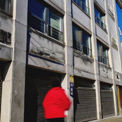 1-800 GIRLs: there 4 u