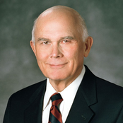 Elder Dallin H. Oaks