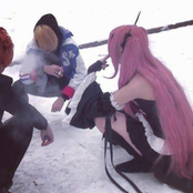 Bianca Devins - Single