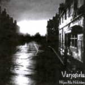 Hiljaa Alla Hiiliveden